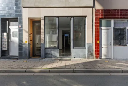 Commercial À Vendre 2060 ANTWERPEN BE